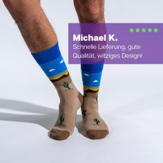 Bulli Socken von PATRON SOCKS an Männer Füßen